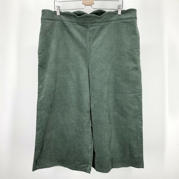 Moss Sage Green Scalloped Edge High Waisted Wide Leg Crop Corduroy Pants by BP - Picture 2 of 7